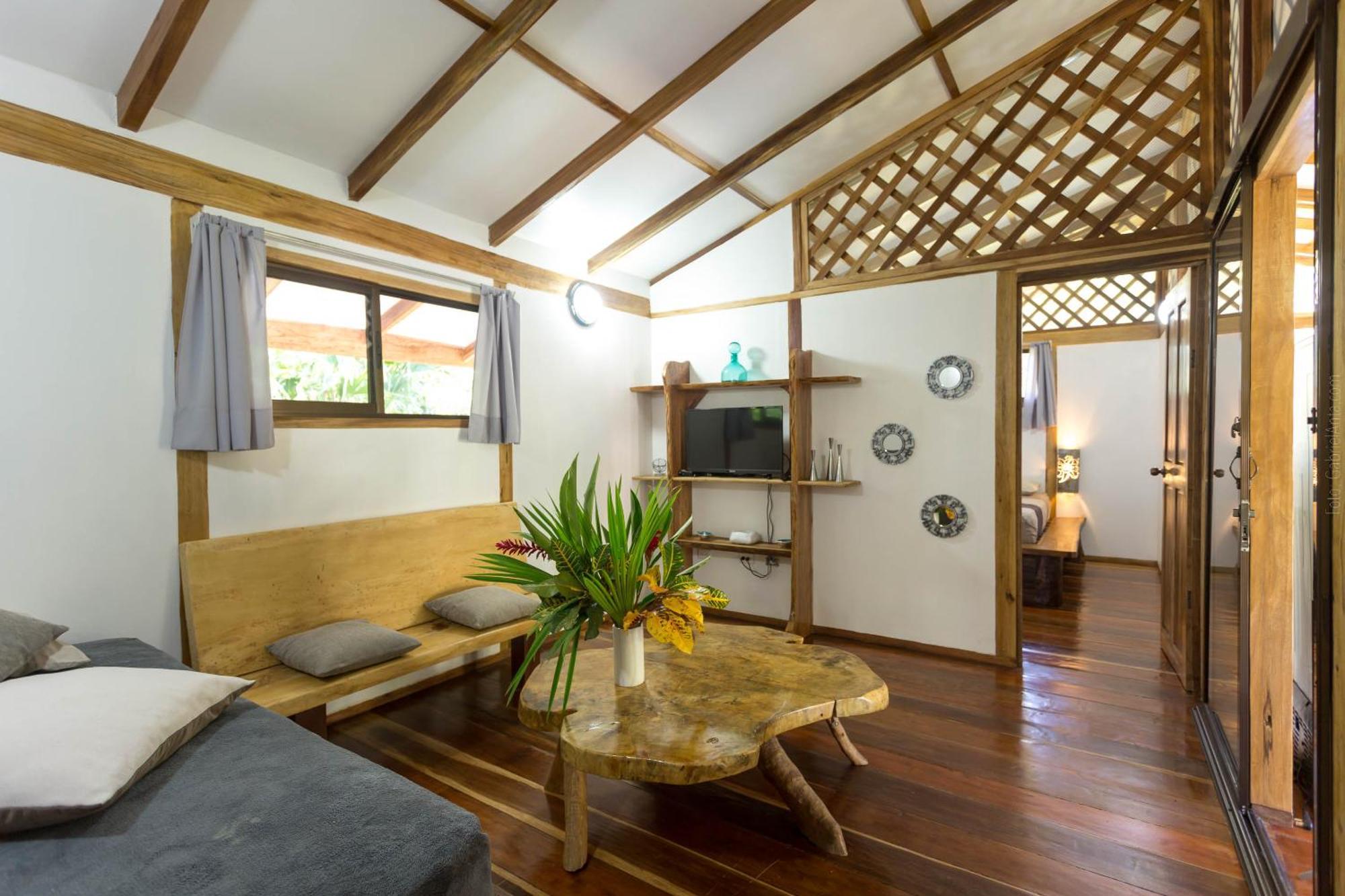 Passion Fruit Lodge Cahuita Exterior photo