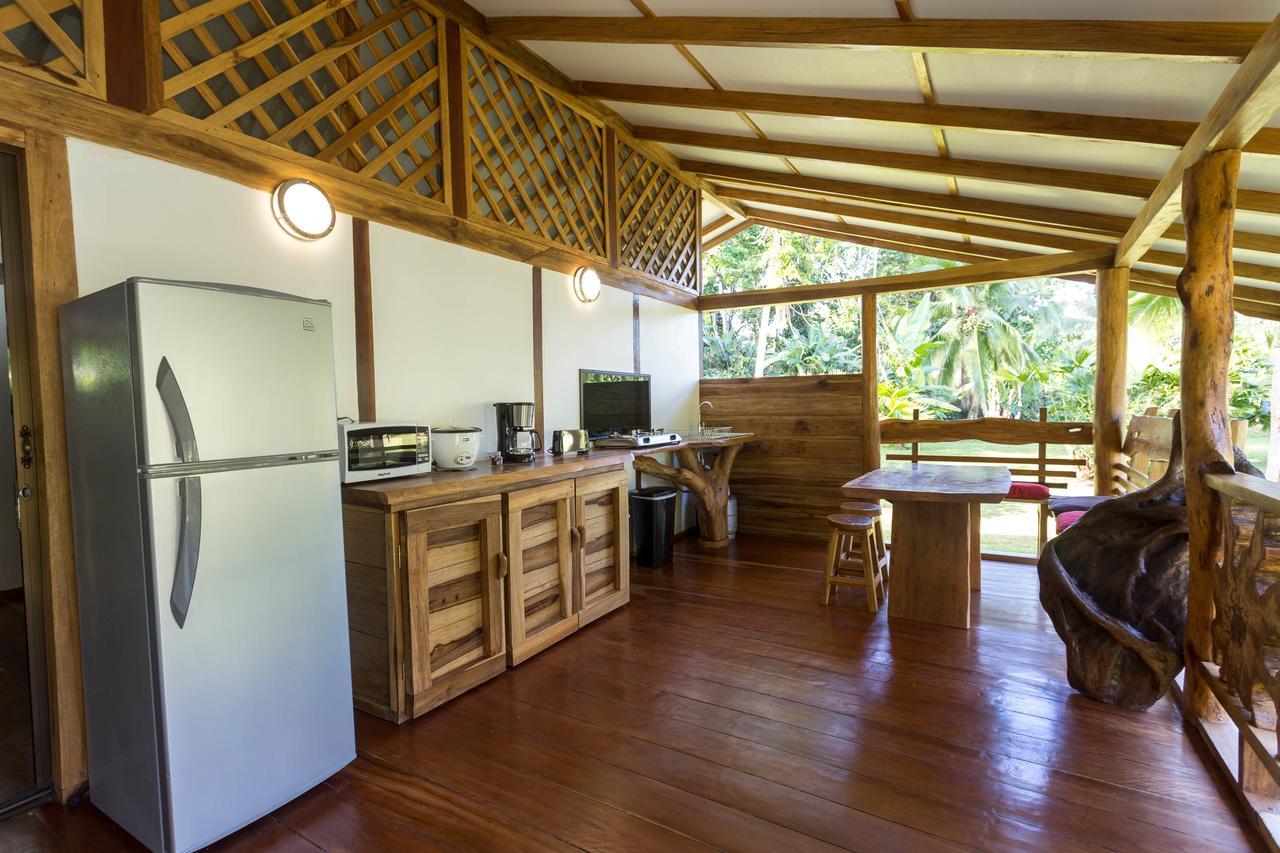 Passion Fruit Lodge Cahuita Exterior photo