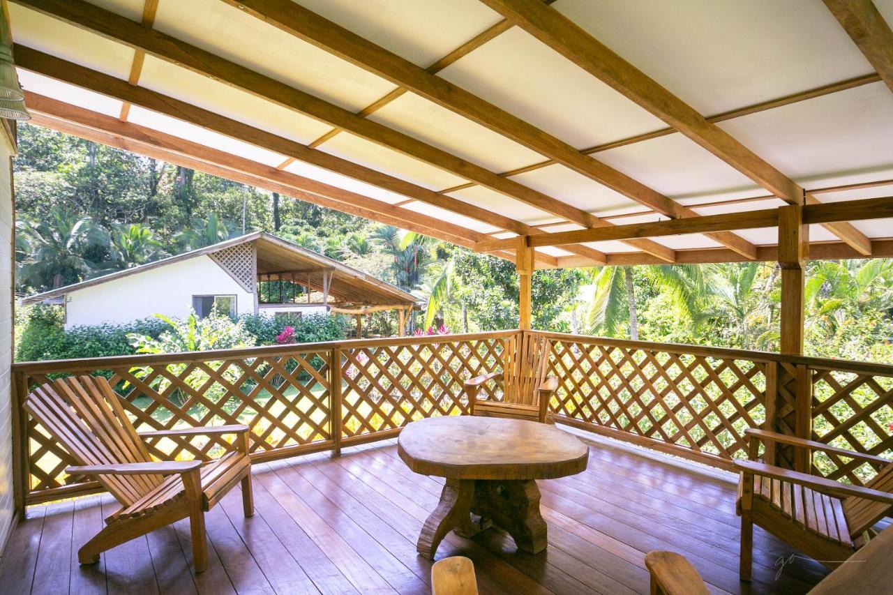 Passion Fruit Lodge Cahuita Exterior photo